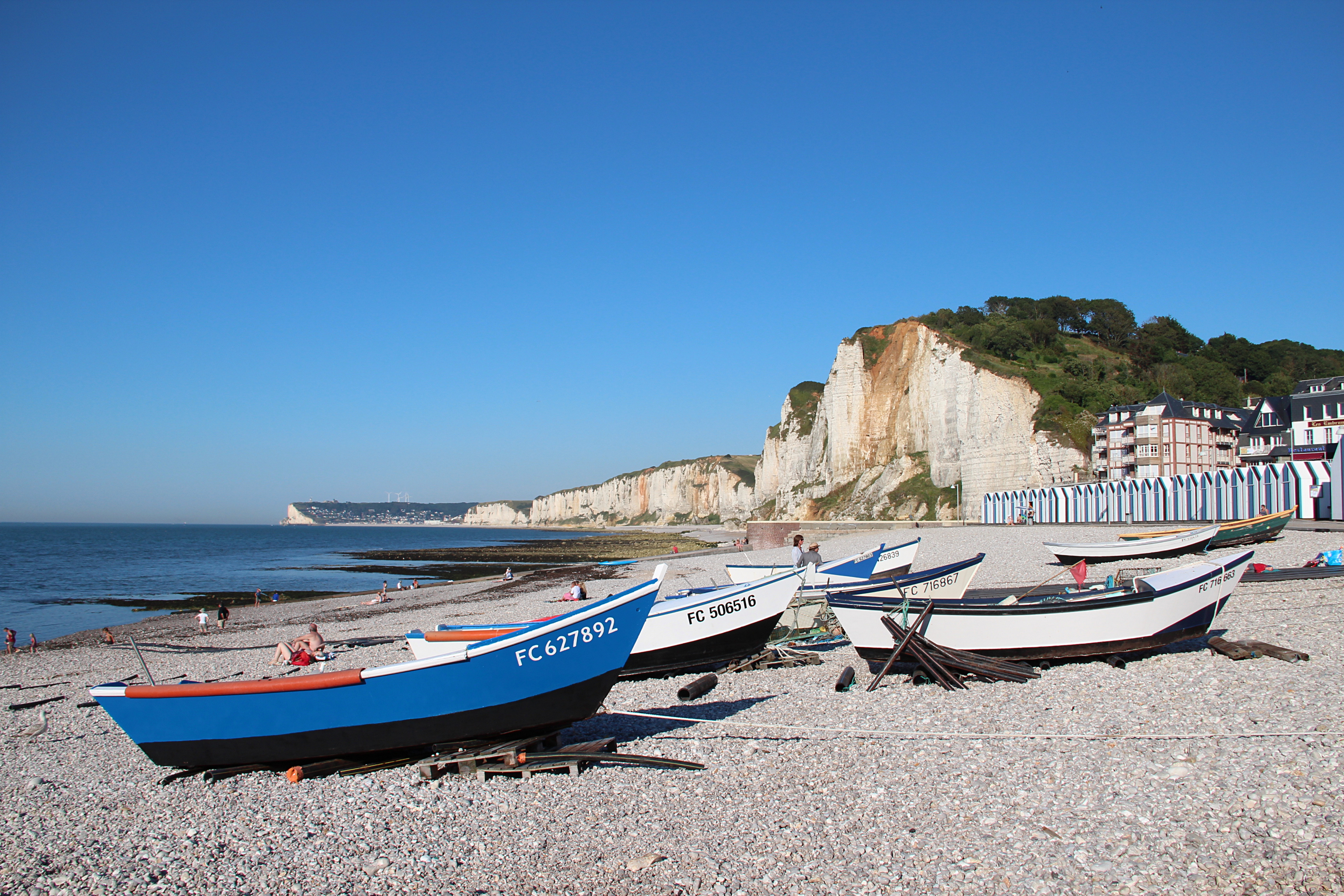 0_Yport_-_Plage_et_falaises_d'amont_(1)